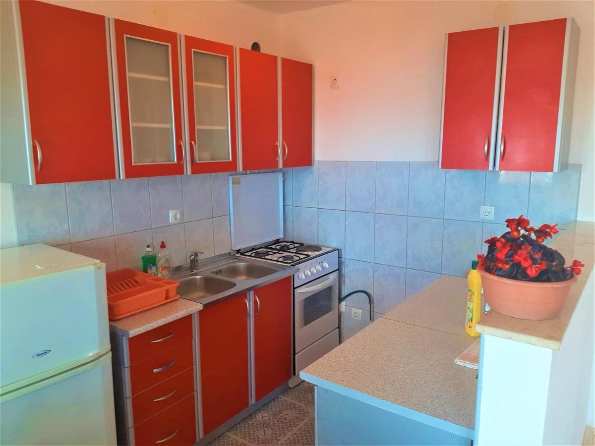 Cozy Apartments With Sea View Novi Vinodolski Exterior photo